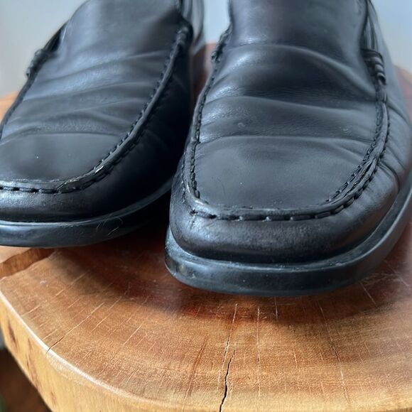Tod’s Driving Loafers - Picture 5 of 12